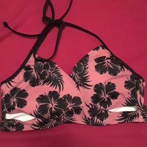 Flower bikini top